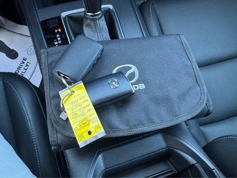 Used 2022 MAZDA CX-30 AWD 2.5 S w/ Select Package image 19