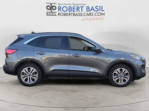 Used 2022 Ford Escape SEL image 6