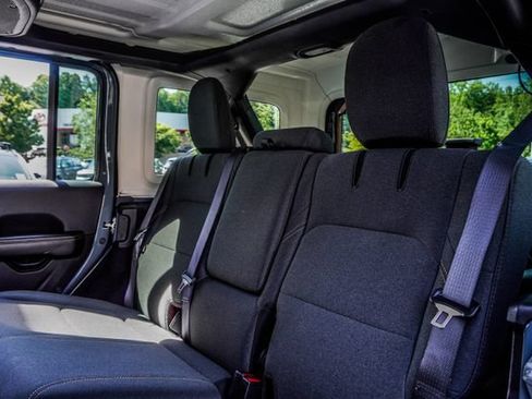 Used 2024 Jeep Wrangler Unlimited Sahara AWD/4WD image 42