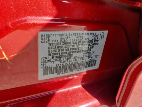 Certified 2024 Nissan Sentra SV FWD image 30