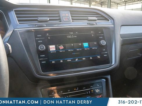 Used 2024 Volkswagen Tiguan SE FWD image 7