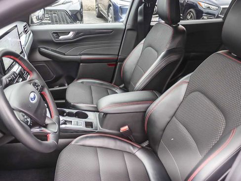 Used 2023 Ford Escape ST-Line Select w/ Tech Pack #2 image 12