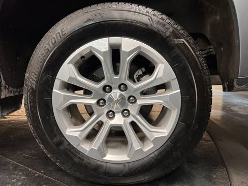 Used 2023 Chevrolet Silverado 1500 LTZ w/ Technology Package image 33