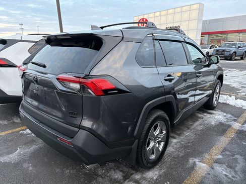 Used 2025 Toyota RAV4 XLE image 7