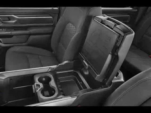 New 2026 RAM 1500 Big Horn AWD/4WD image 12