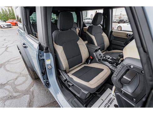 Used 2025 Ford Bronco Big Bend image 19