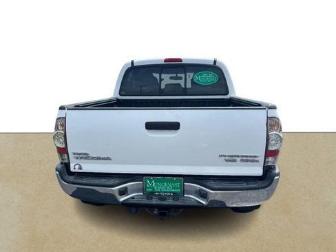 Used 2013 Toyota Tacoma PreRunner w/ SR5 Pkg RWD image 5