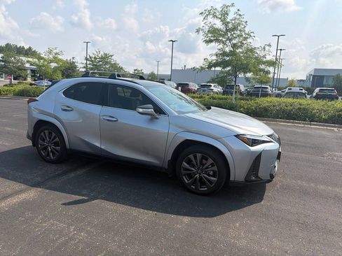 Used 2024 Lexus UX 250h F Sport AWD/4WD image 18