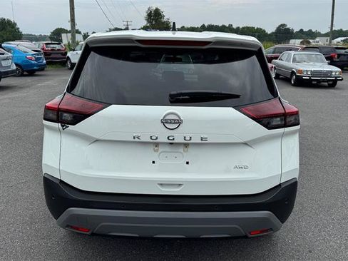 Used 2023 Nissan Rogue S AWD/4WD image 15