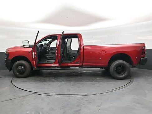 New 2026 RAM 3500 Tradesman AWD/4WD image 48