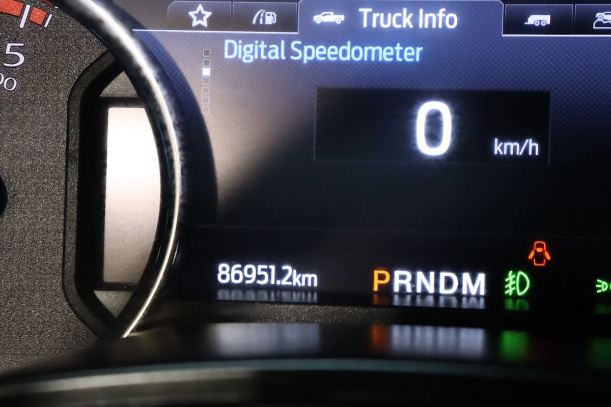 Used 2022 Ford F250 Lariat w/ Black Appearance Package AWD/4WD image 64