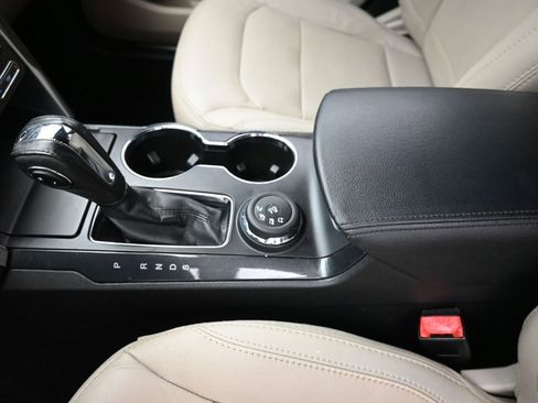 Used 2019 Ford Explorer Limited w/ Class III Trailer Tow Package image 20