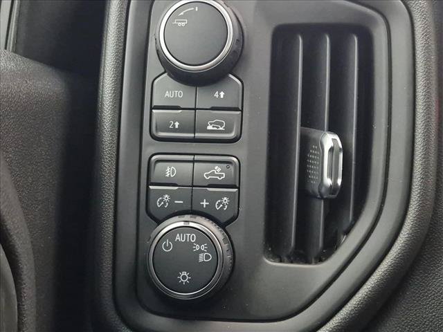 Certified 2021 Chevrolet Silverado 1500 Custom w/ LPO, Dark Essentials Package AWD/4WD image 17