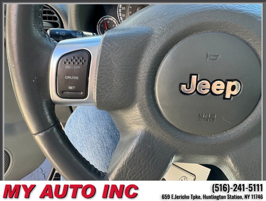 Used 2007 Jeep Liberty Limited AWD/4WD image 19