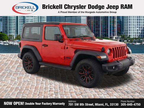 Used 2022 Jeep Wrangler Sport AWD/4WD image 2