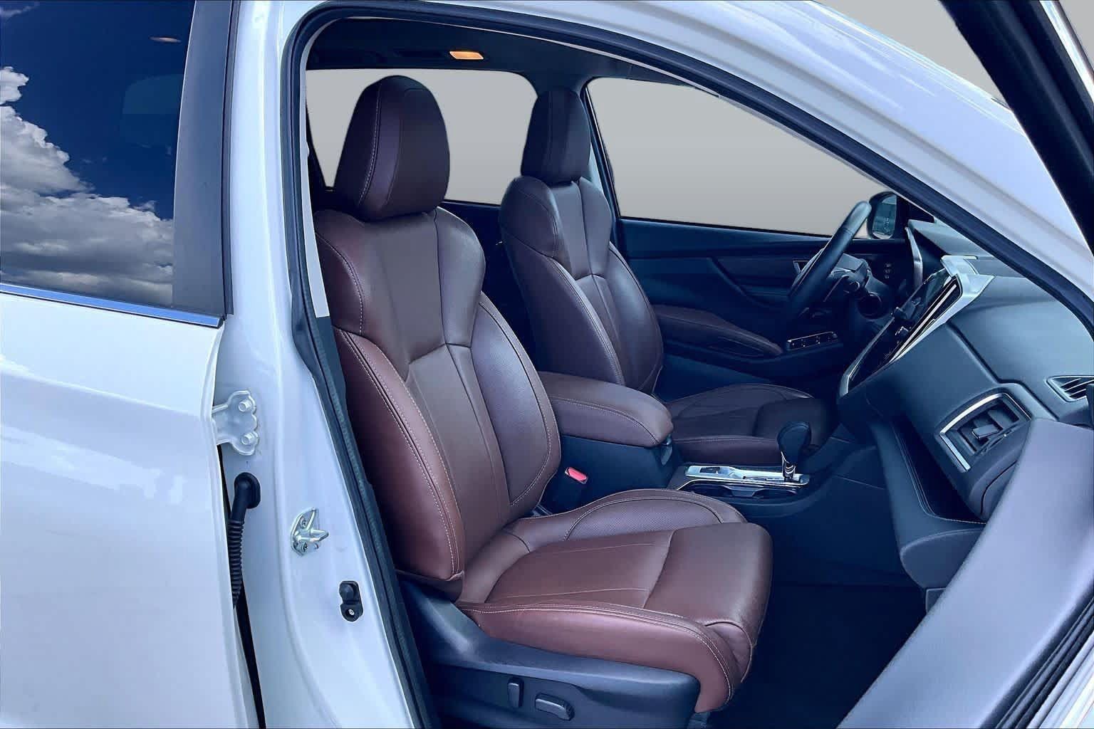 Used 2023 Subaru Ascent Touring AWD/4WD image 18