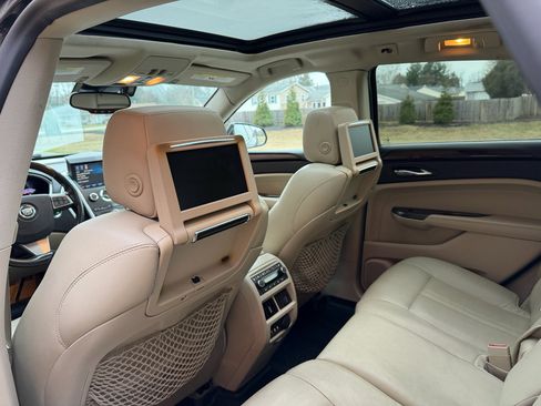Used 2012 Cadillac SRX Premium image 23