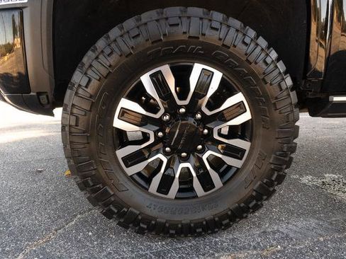 Used 2024 GMC Sierra 2500 Denali Ultimate image 46