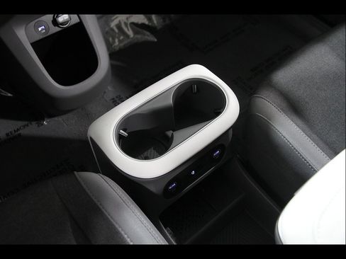 Certified 2024 Hyundai Ioniq 5 SEL RWD image 17