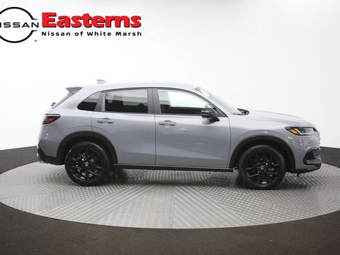 Used 2025 Honda HR-V Sport image 43