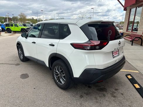 Used 2021 Nissan Rogue S AWD/4WD image 5