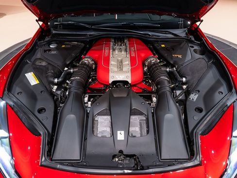 Certified 2022 Ferrari 812 GTS image 18