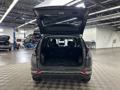 Used 2022 Hyundai Tucson SEL FWD image 11