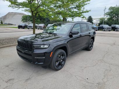 New 2025 Jeep Grand Cherokee L Limited w/ Black Appearance Package