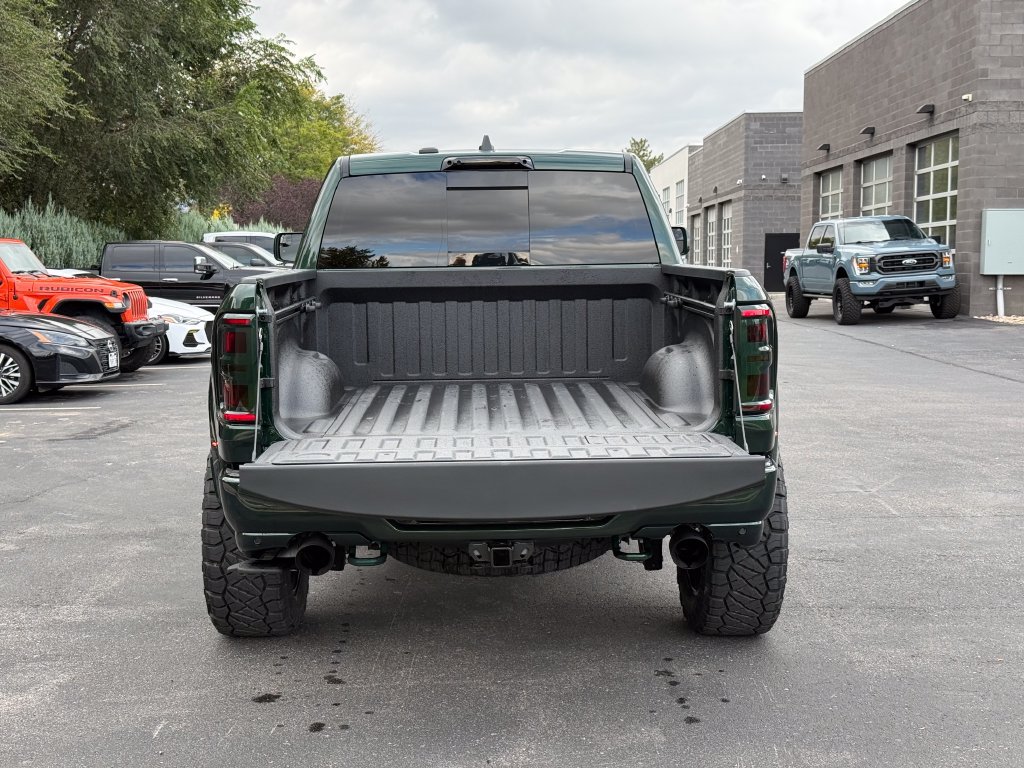 Used 2027 RAM 1500 4x4 Crew Cab image 13