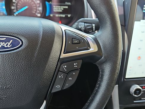 Used 2022 Ford Edge SEL w/ Convenience Package AWD/4WD image 19
