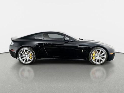 Used 2015 Aston Martin V8 Vantage GT RWD image 5