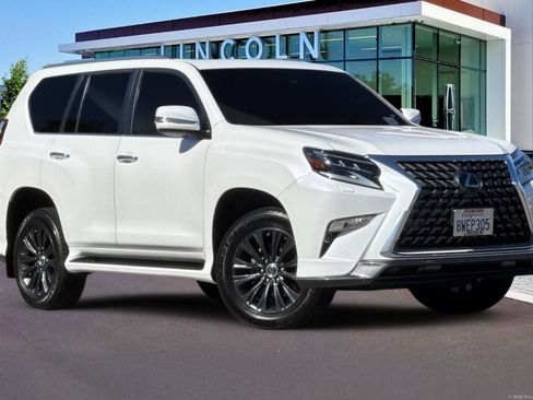 Used 2021 Lexus GX 460 Premium w/ Accessory Package AWD/4WD image 2