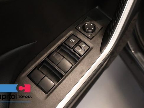 Certified 2023 Toyota RAV4 LE AWD/4WD image 11