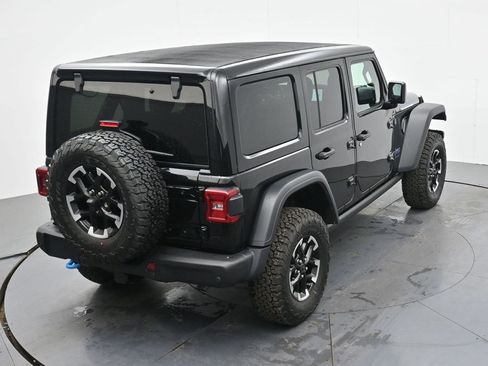 Used 2025 Jeep Wrangler Unlimited Rubicon 4xe w/ Steel Bumper Group AWD/4WD image 19