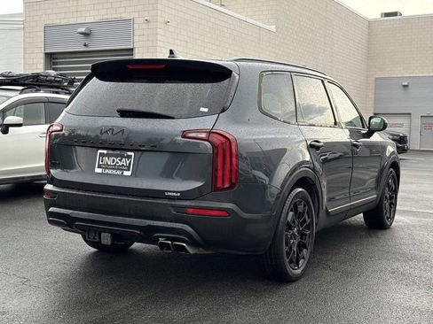 Used 2022 Kia Telluride EX w/ EX Premium Package AWD/4WD image 3