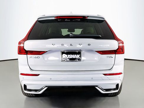 New 2026 Volvo XC60 T8 Ultra w/ Protection Package Premier image 6