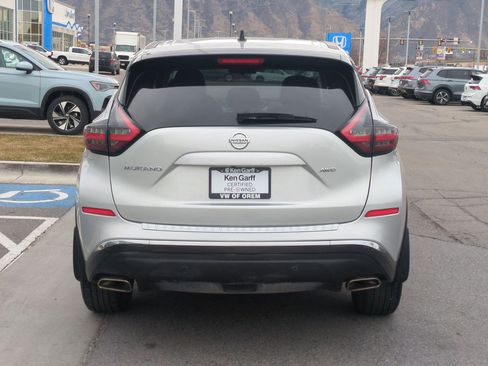 Used 2022 Nissan Murano S image 7