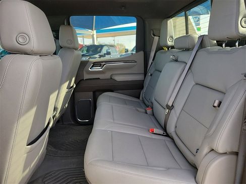 Used 2024 Chevrolet Silverado 1500 LTZ w/ Technology Package image 8