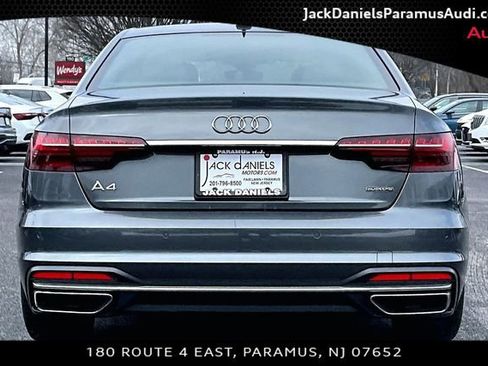 Used 2022 Audi A4 2.0T Premium Plus w/ Premium Plus Package image 4