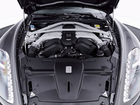 Used 2014 Aston Martin DB9 Coupe RWD image 28