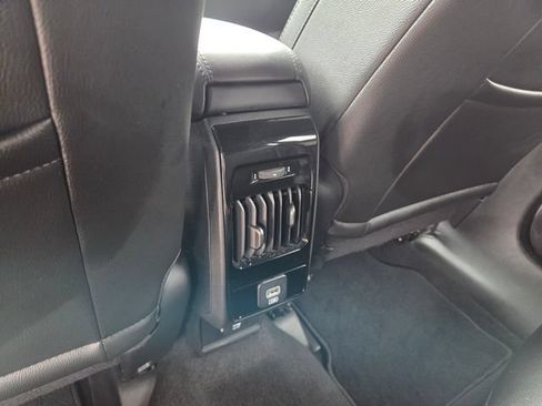 Certified 2024 Jeep Compass Limited AWD/4WD image 7