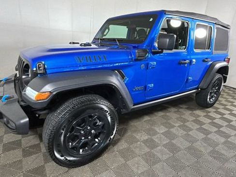 Used 2023 Jeep Wrangler Unlimited w/ Cold Weather Group AWD/4WD image 7