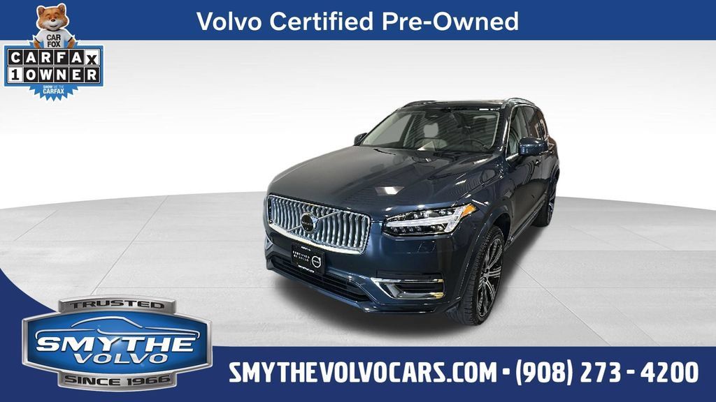 Certified 2025 Volvo XC90 T8 Plus w/ Protection Package Premier AWD/4WD image 1