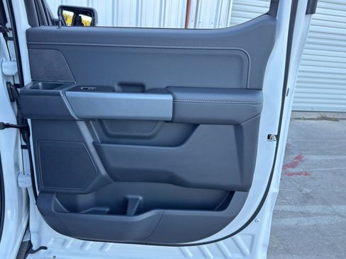 Used 2025 Ford F150 XLT w/ Equipment Group 302A MID image 43