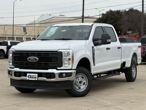 New 2026 Ford F250 XL w/ FX4 Off-Road Package image 24