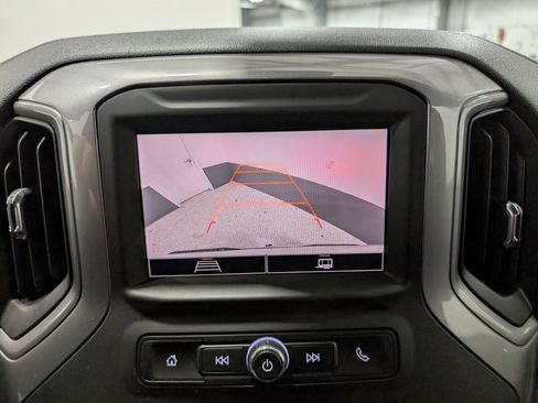 Used 2024 Chevrolet Silverado 1500 Custom image 25