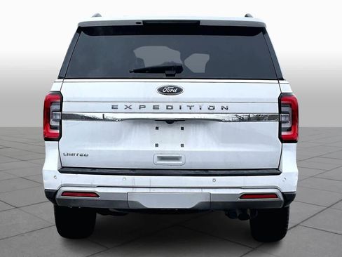 Used 2024 Ford Expedition Limited image 5