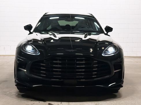 Used 2023 Aston Martin DBX 707 image 6