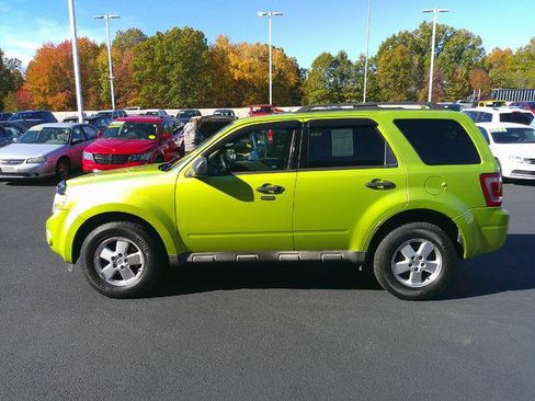 Used 2011 Ford Escape XLT image 3