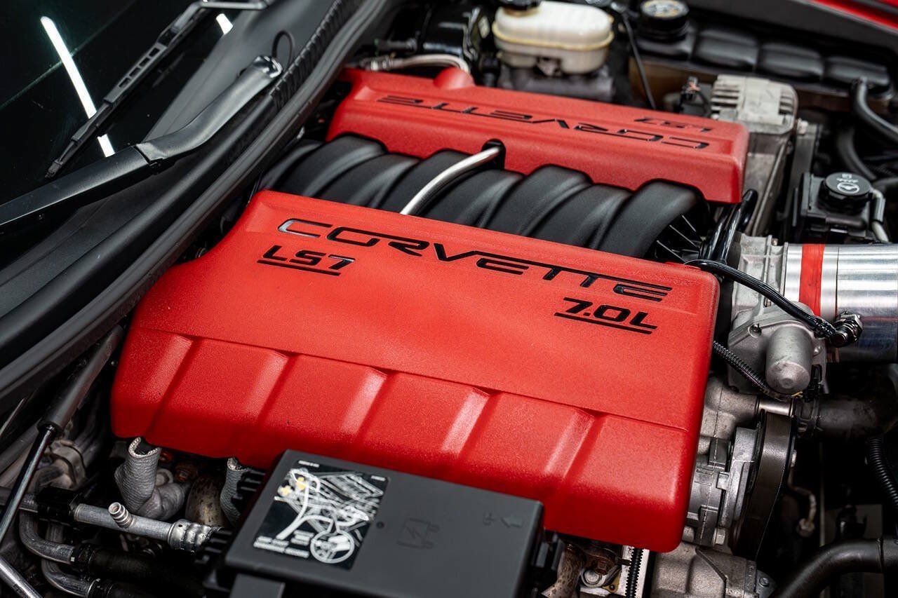 Used 2007 Chevrolet Corvette Z06 w/ Preferred Equipment Group RWD image 14
